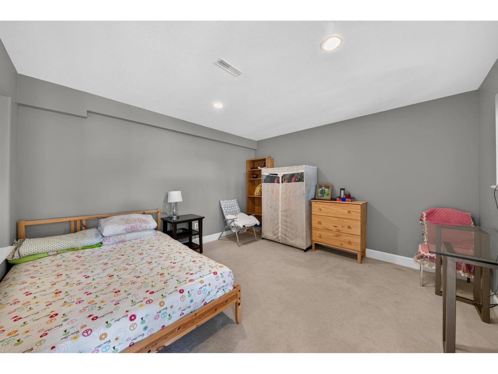 19846 69a Ave Avenue, Langley, British Columbia  V2Y 3A9 - Photo 33 - R3161605