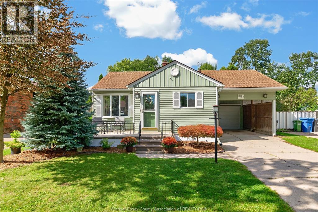 MLS# 26021756: 841 Rossini BOULEVARD, Windsor, Canada
