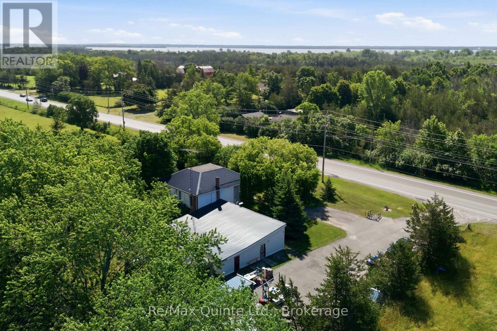4611 Old Highway 2, Belleville, Ontario  K8N 4Z4 - Photo 3 - X13758192