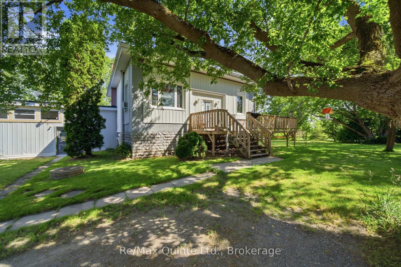4611 Old Highway 2, Belleville, Ontario  K8N 4Z4 - Photo 8 - X13758192
