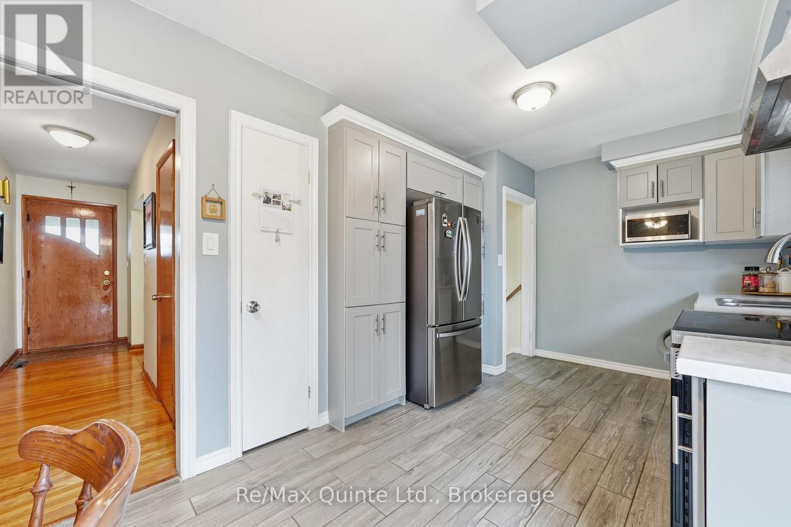 87 Orchard Drive, Belleville, Ontario  K8P 2K6 - Photo 7 - X13758194
