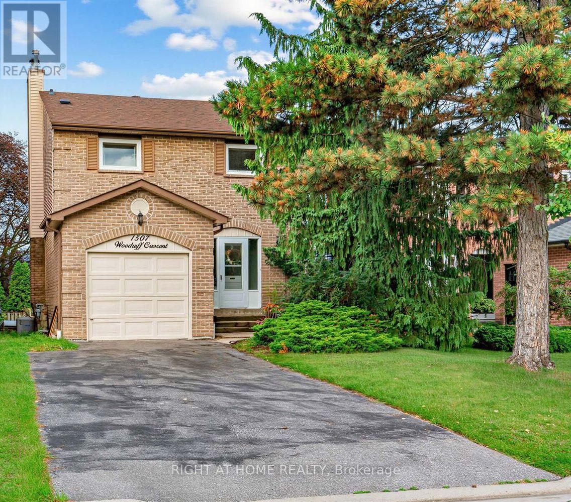 1507 Woodruff Crescent, Pickering, Ontario  L1V 3S5 - Photo 3 - E13758004
