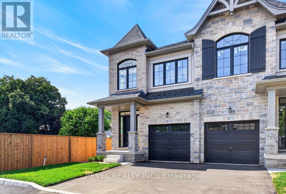 3173 Maplehill Drive, Burlington, Ontario L7N 2W3 - Photo 2 - W13446812