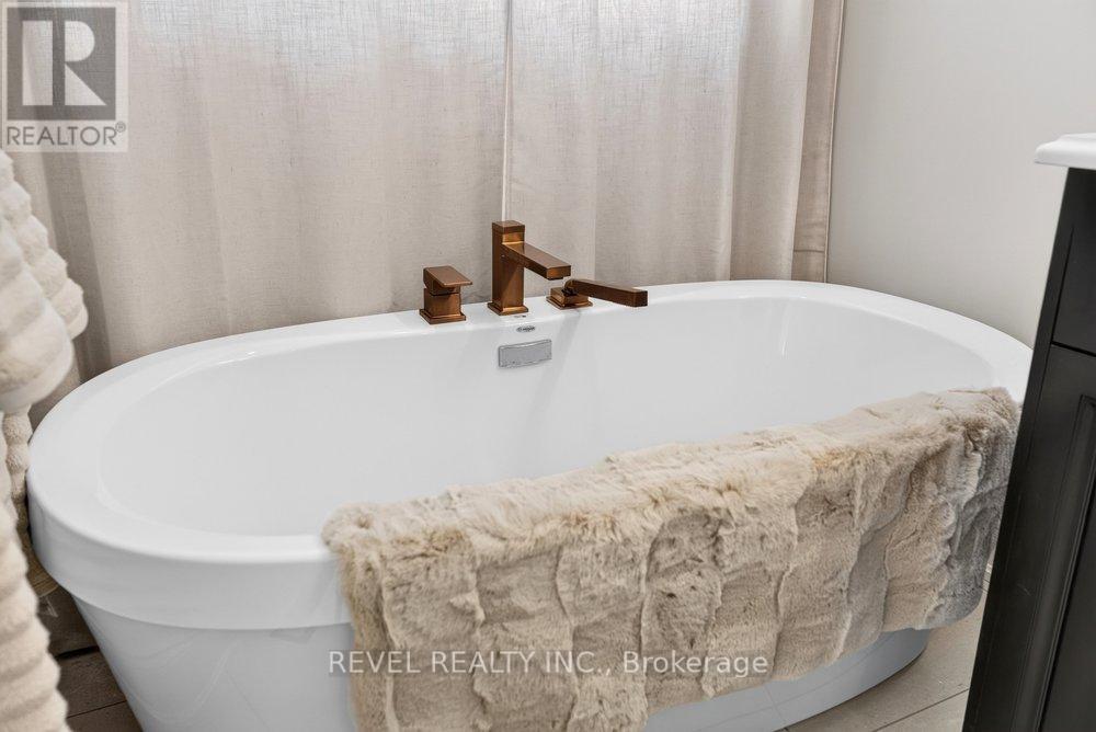 3173 Maplehill Drive, Burlington, Ontario L7N 2W3 - Photo 34 - W13446812
