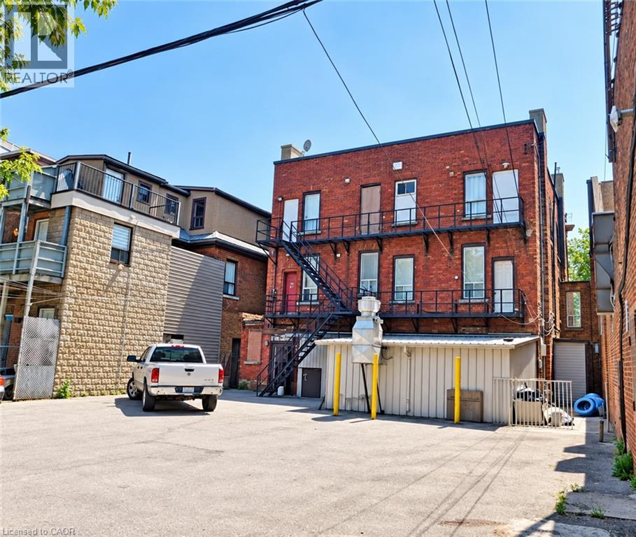657 King Street E, Hamilton, Ontario  L8N 1E5 - Photo 10 - 40861599