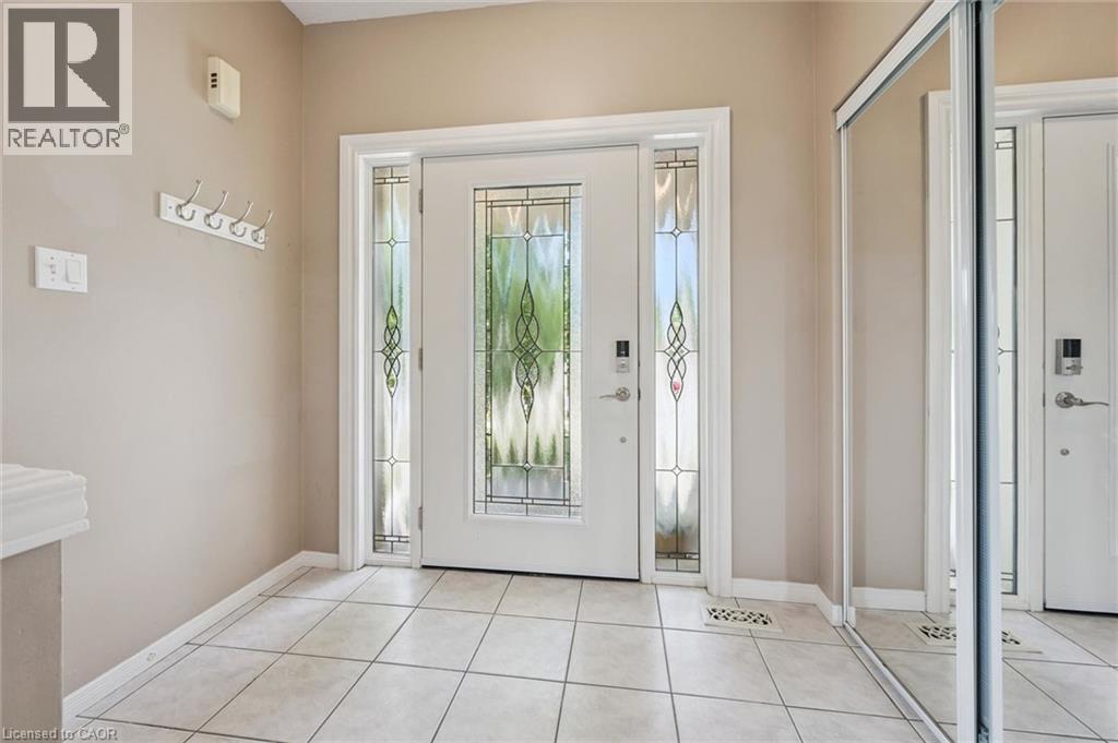 426 Hidden Creek Drive, Kitchener, Ontario  N2N 3N2 - Photo 5 - 40861553