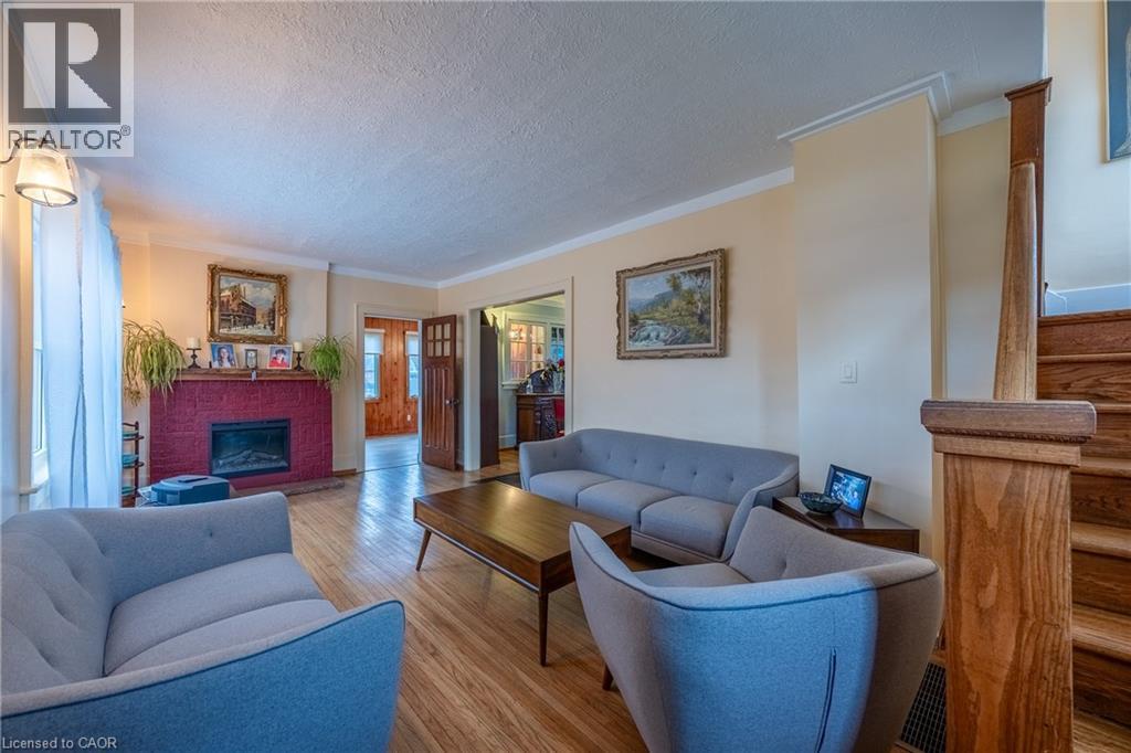 124 First Avenue, Port Dover, Ontario  N0A 1N0 - Photo 7 - 40861369