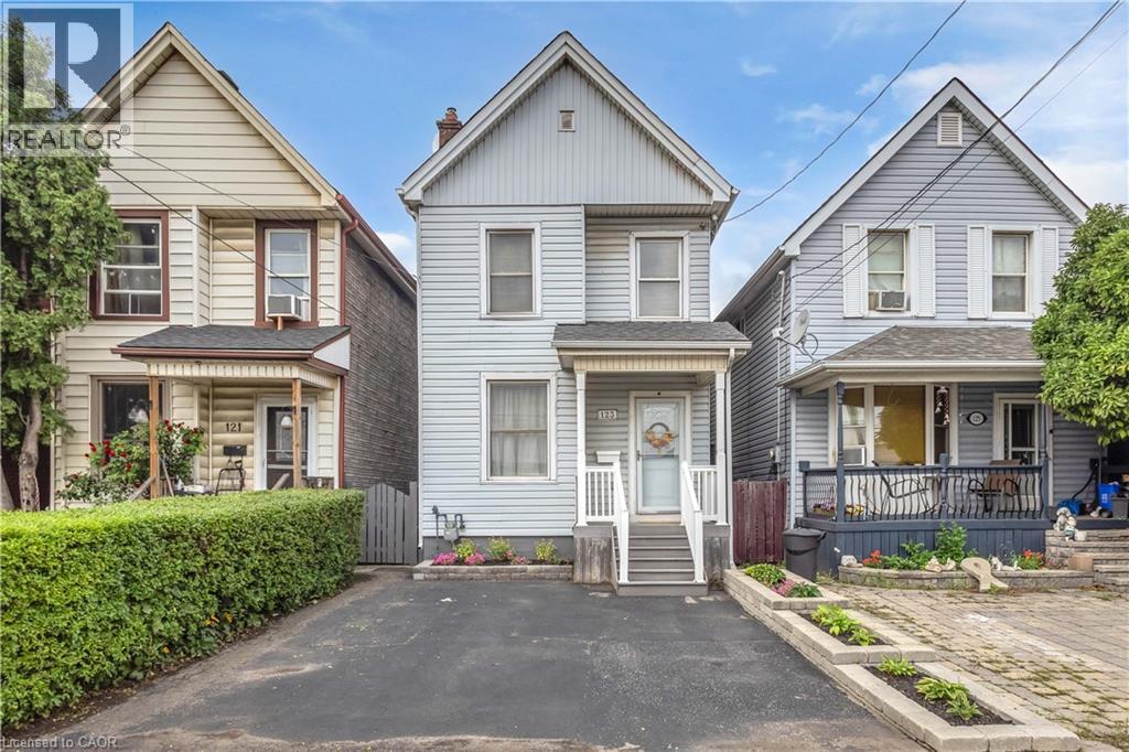 123 Hillyard Street, Hamilton, Ontario  L8L 6B5 - Photo 2 - 40860939