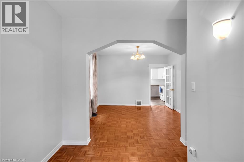 123 Hillyard Street, Hamilton, Ontario  L8L 6B5 - Photo 7 - 40860939