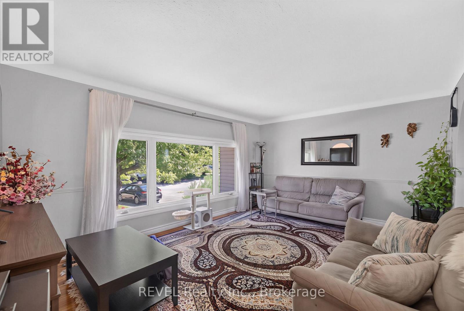 17 Ramsey Street, St. Catharines, Ontario  L2N 2K3 - Photo 10 - X13758180