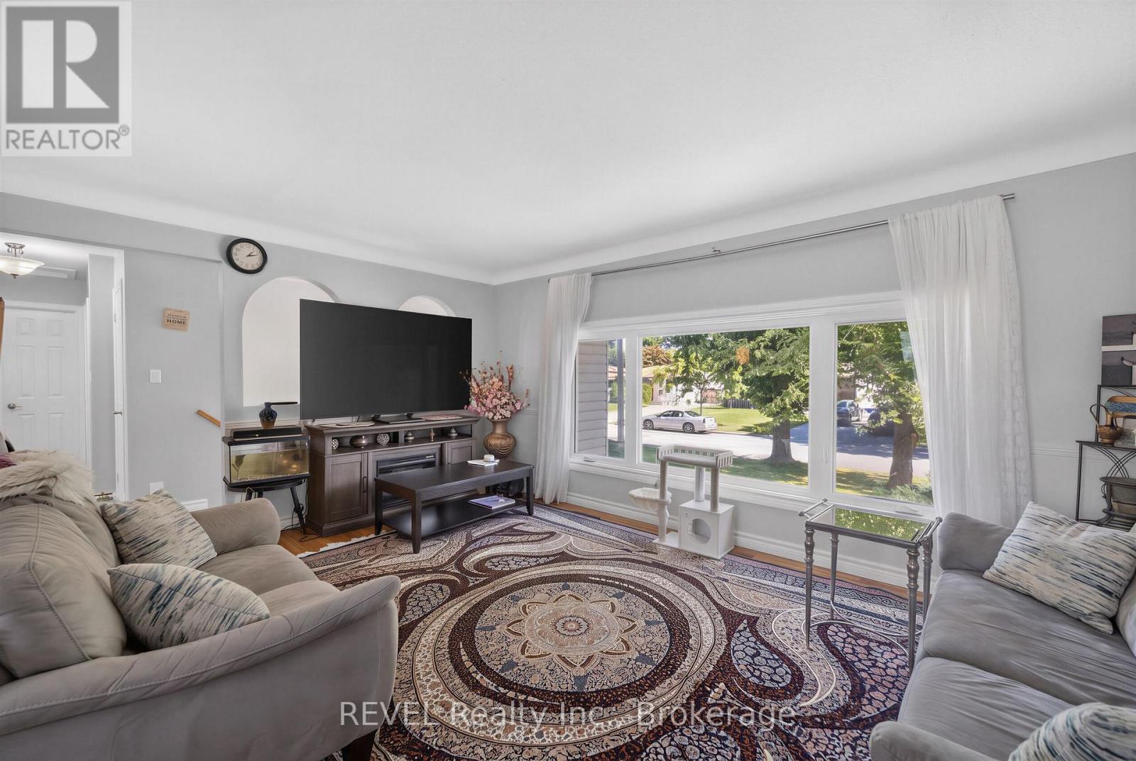 17 Ramsey Street, St. Catharines, Ontario  L2N 2K3 - Photo 9 - X13758180