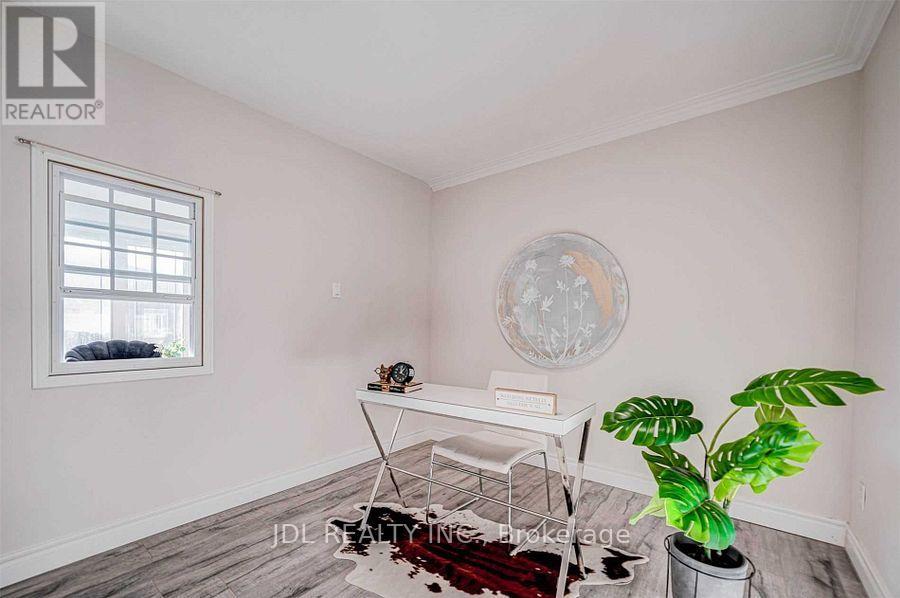 47 Greyhound Drive, Toronto, Ontario  M2H 1K2 - Photo 11 - C13758230