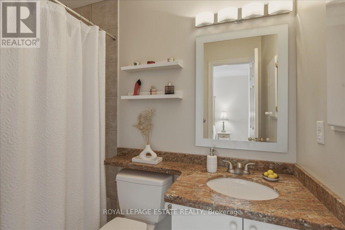 145 Boardwalk Drive, Toronto, Ontario  M4L 3X9 - Photo 18 - E13758190