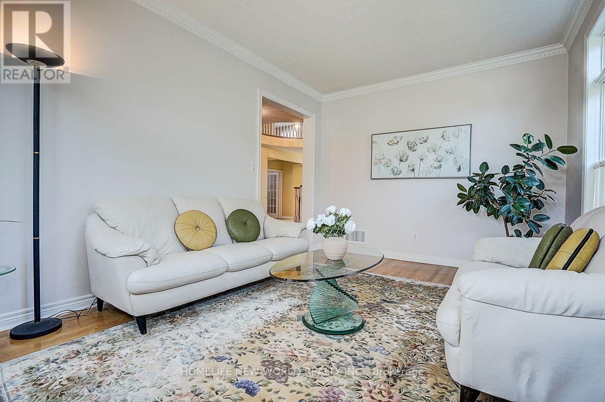 133 White Lotus Circle, Markham, Ontario  L6C 1V7 - Photo 11 - N13758124