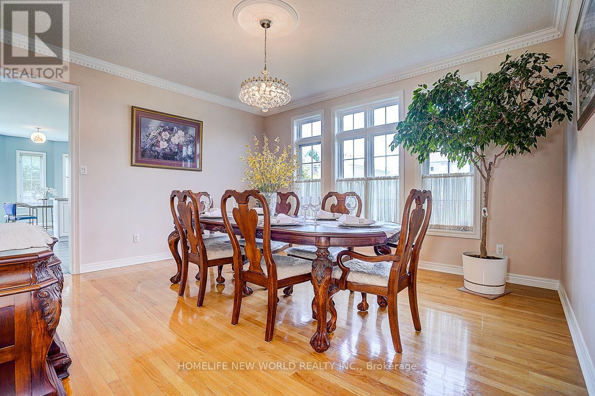 133 White Lotus Circle, Markham, Ontario  L6C 1V7 - Photo 12 - N13758124