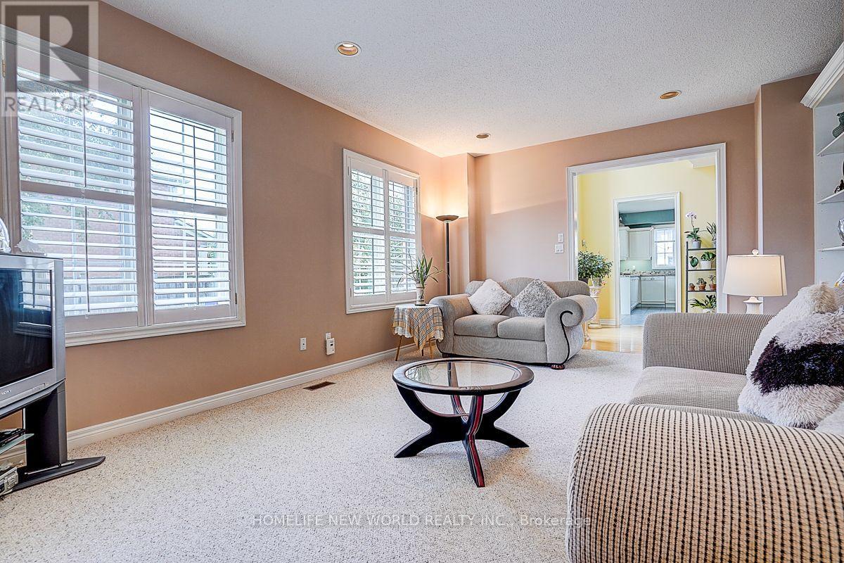 133 White Lotus Circle, Markham, Ontario  L6C 1V7 - Photo 19 - N13758124