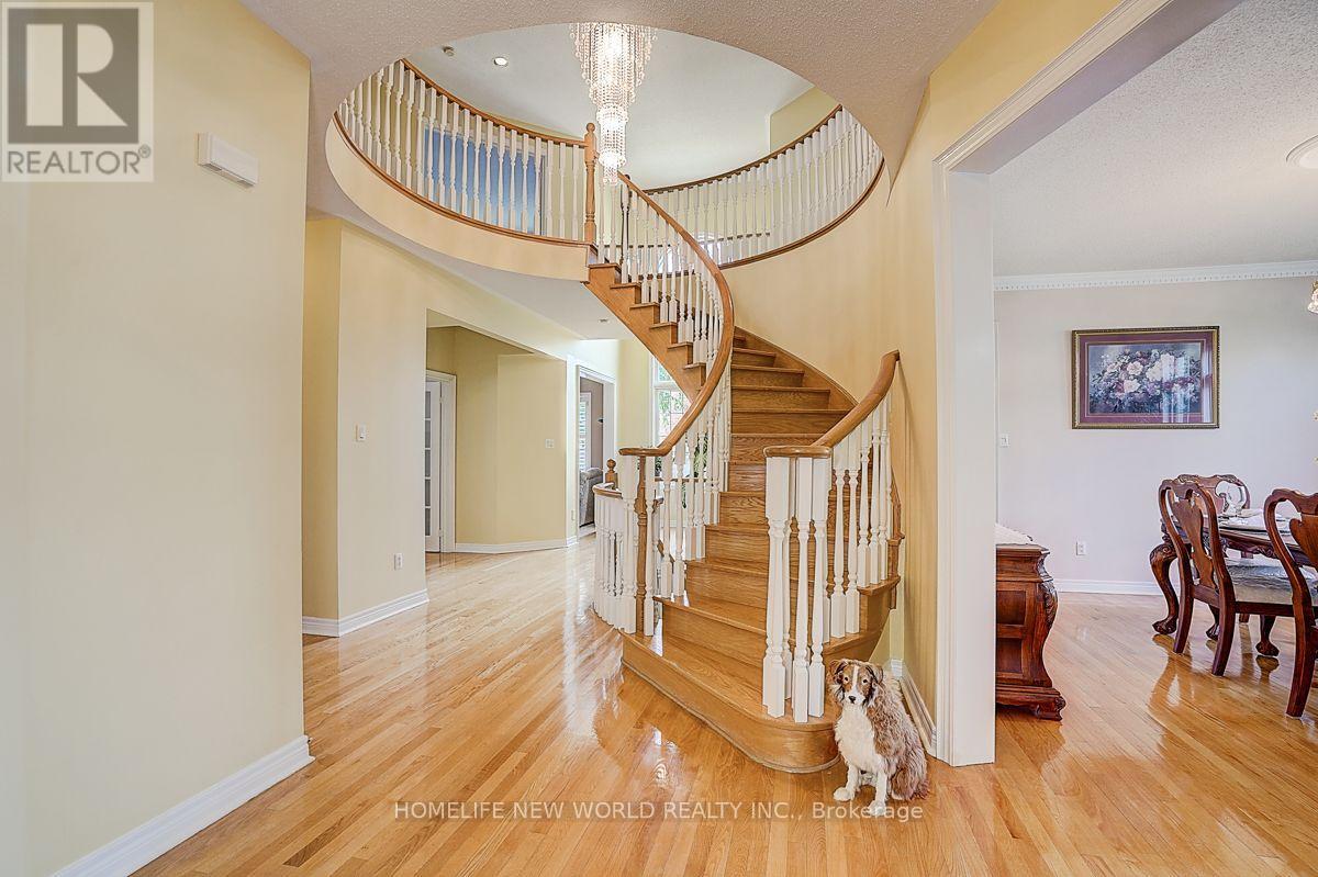 133 White Lotus Circle, Markham, Ontario  L6C 1V7 - Photo 4 - N13758124