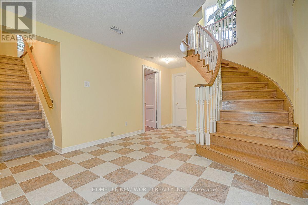 133 White Lotus Circle, Markham, Ontario  L6C 1V7 - Photo 40 - N13758124