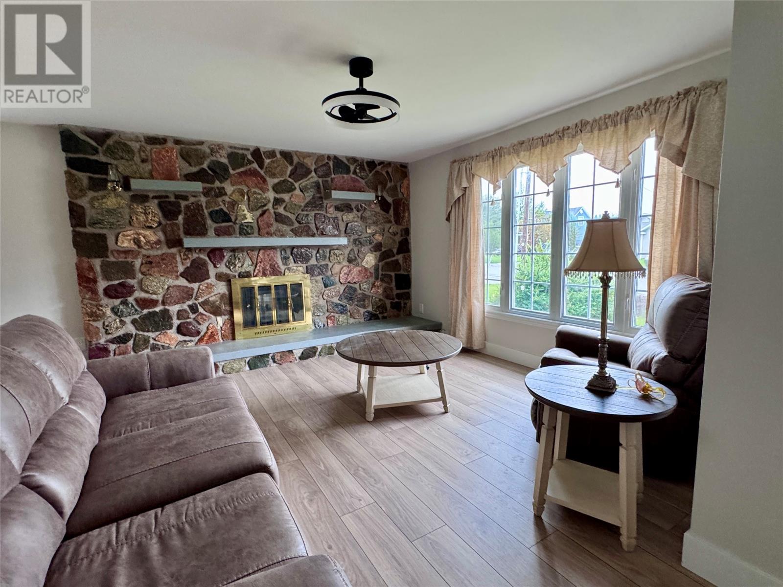 12 Clinic Drive, Deer Lake — photo 15