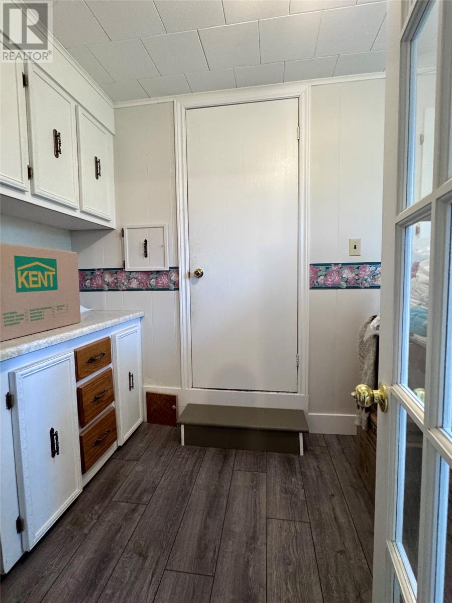 12 Clinic Drive, Deer Lake — photo 24