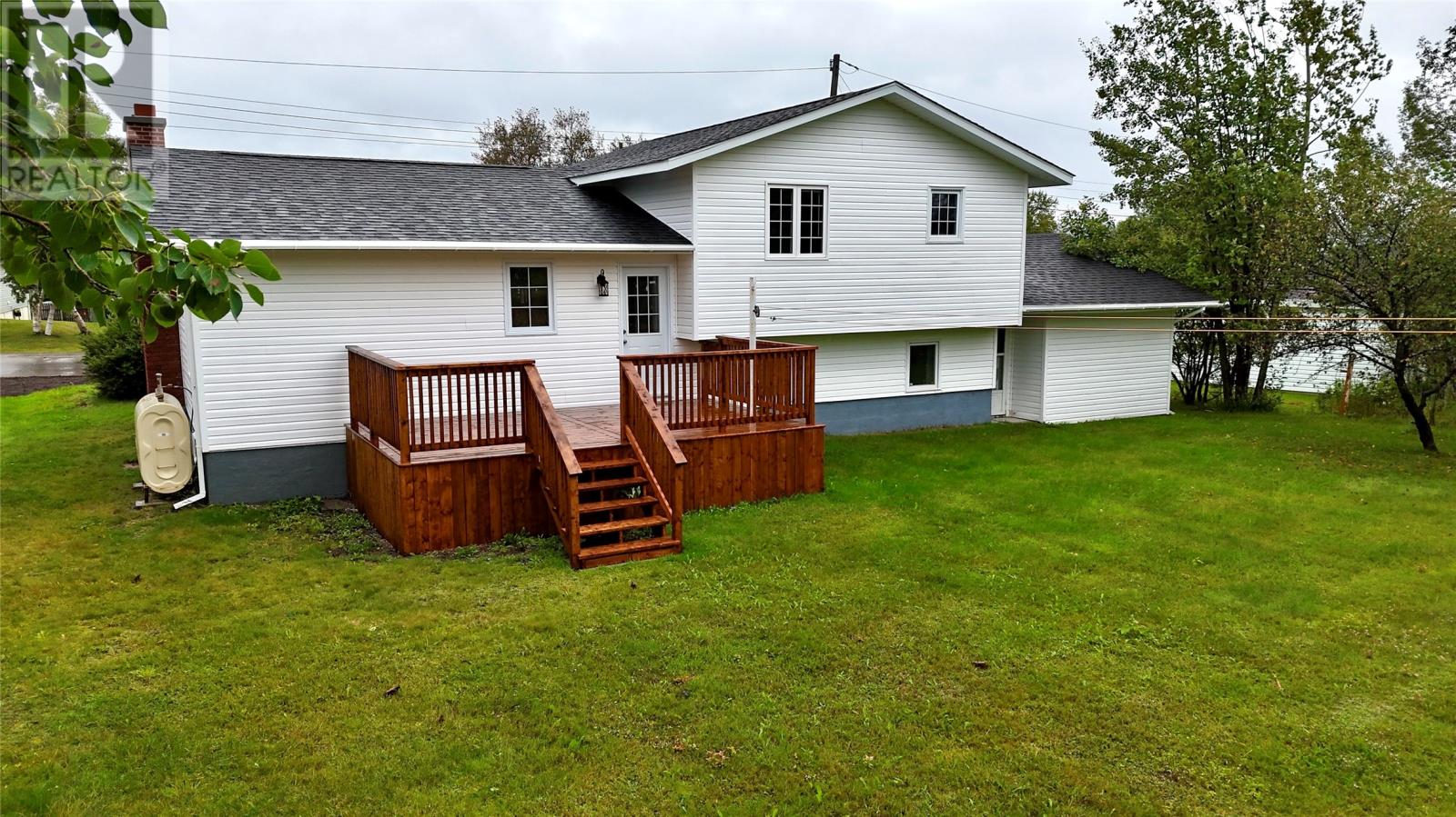 12 Clinic Drive, Deer Lake — photo 4