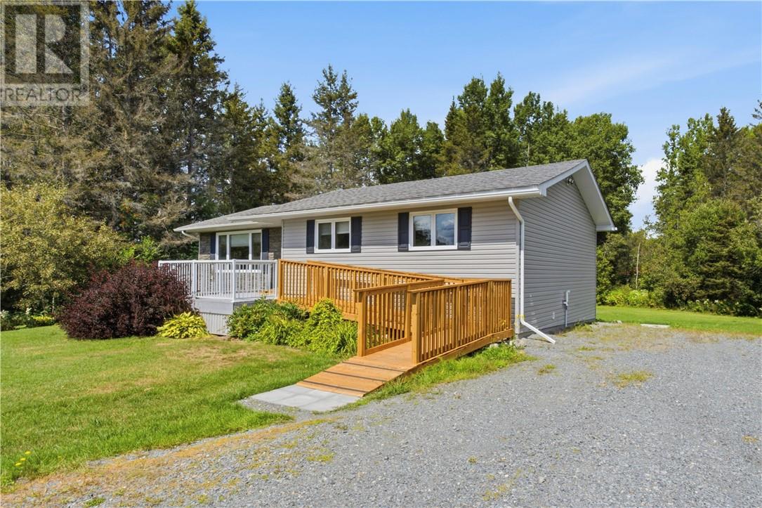 10 Rollande Street, Markstay, Ontario  P0M 2G0 - Photo 1 - 2130233