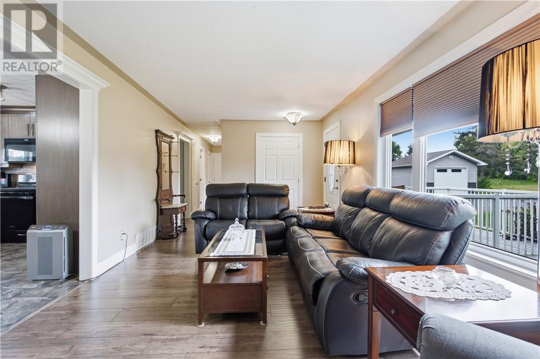 10 Rollande Street, Markstay, Ontario  P0M 2G0 - Photo 15 - 2130233