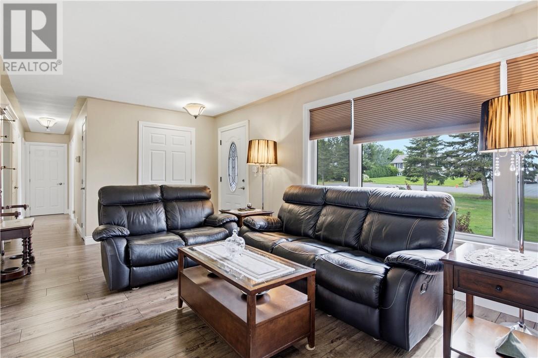10 Rollande Street, Markstay, Ontario  P0M 2G0 - Photo 3 - 2130233