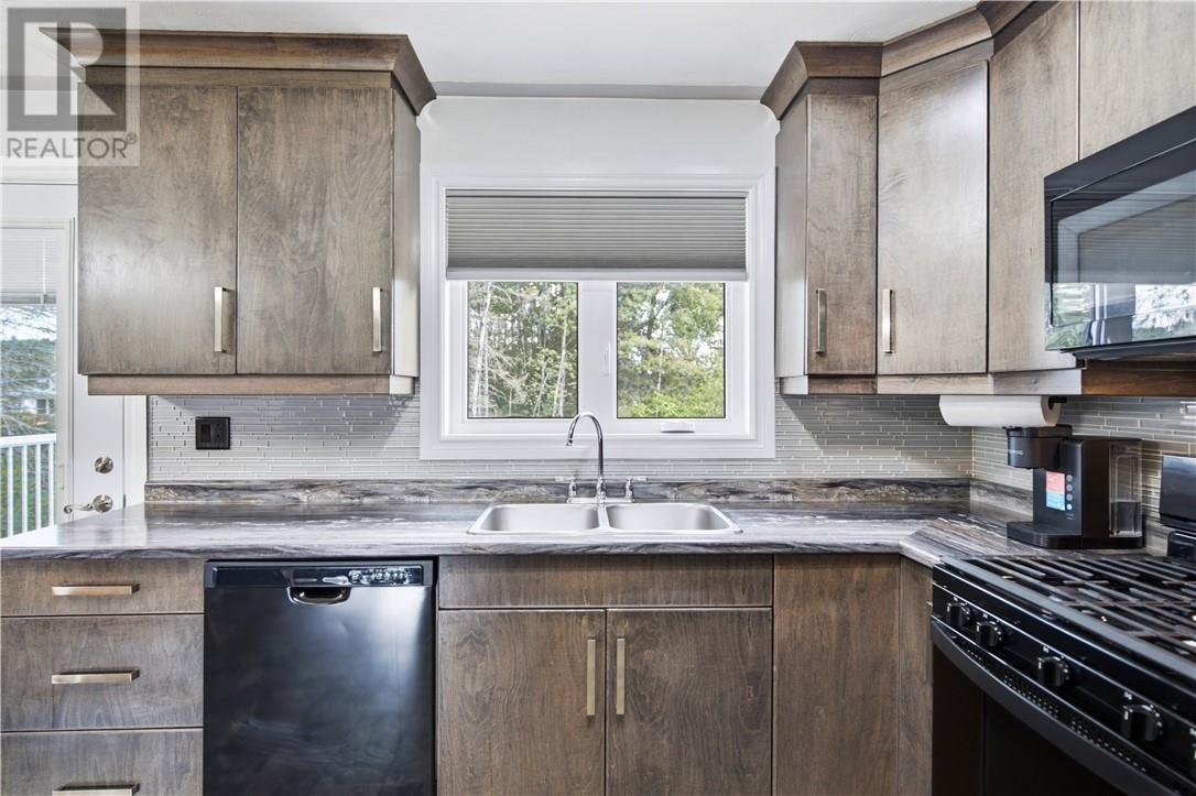 10 Rollande Street, Markstay, Ontario  P0M 2G0 - Photo 6 - 2130233