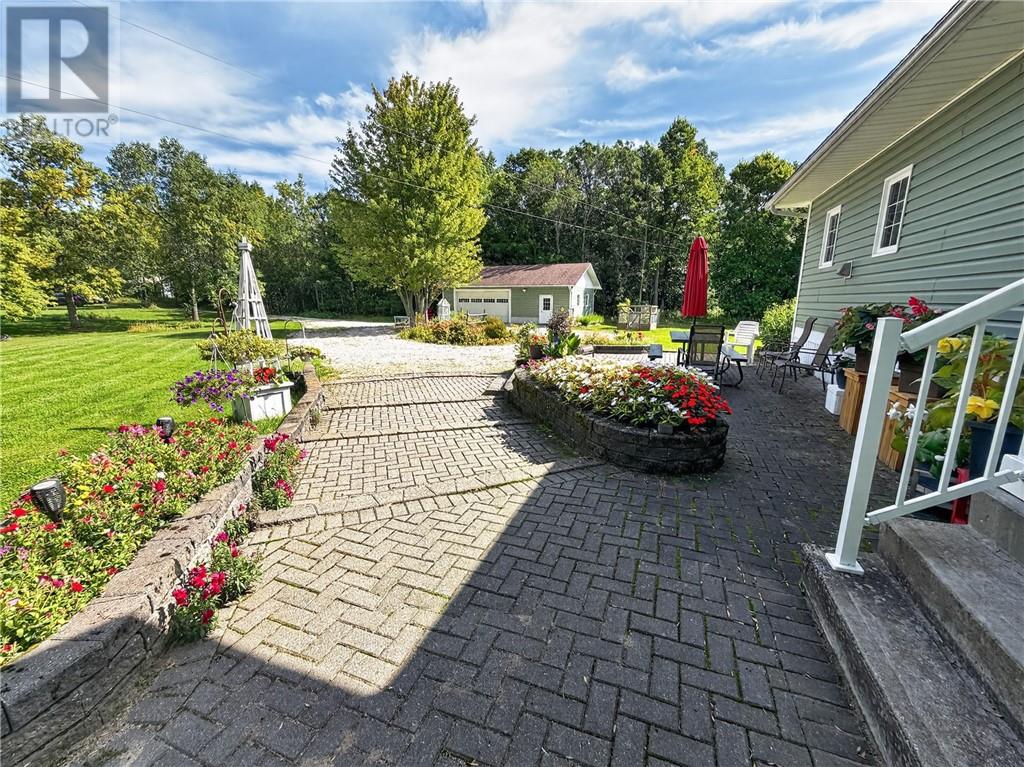 1125a Lakeshore Road, Kagawong, Ontario  P0P 1J0 - Photo 6 - 2130216