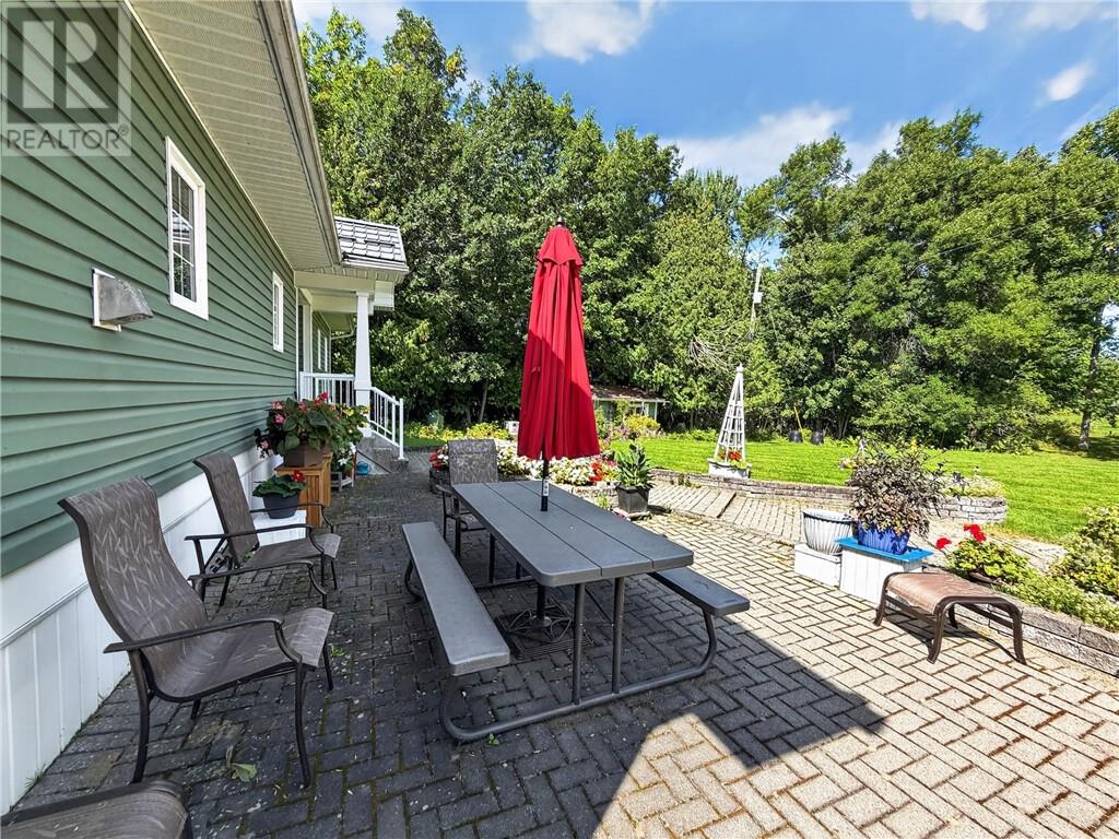 1125a Lakeshore Road, Kagawong, Ontario  P0P 1J0 - Photo 8 - 2130216