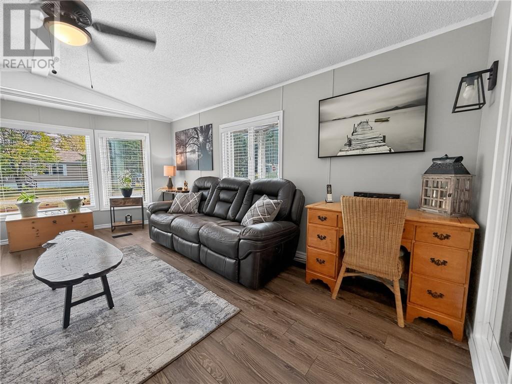 1 Willow Way, Massey, Ontario  P0P 1P0 - Photo 12 - 2130159