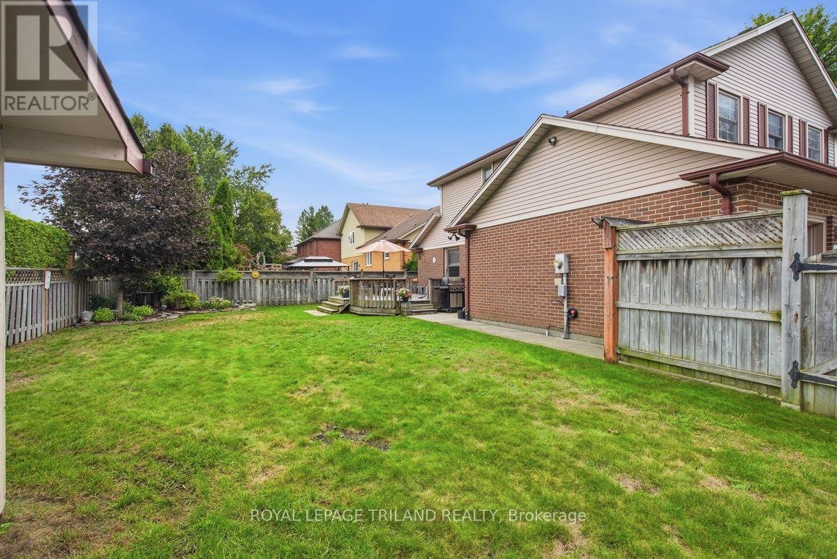 7 Glenview Crescent, London North, Ontario  N5X 2P8 - Photo 43 - X13754480