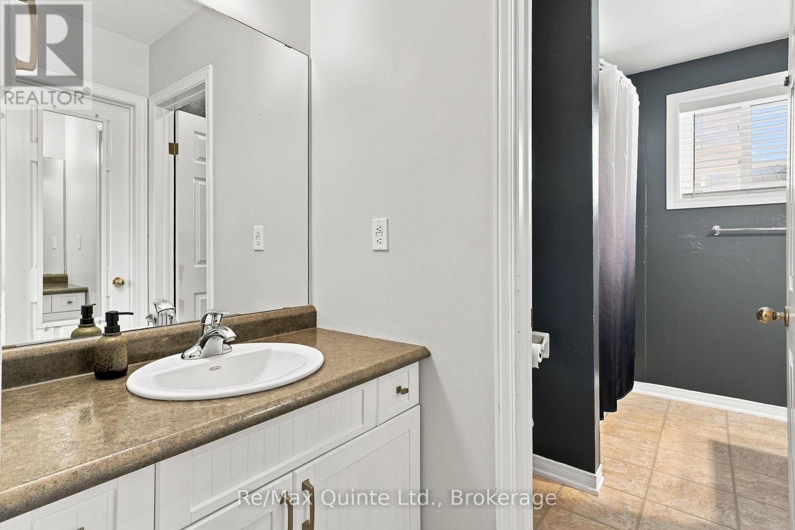 37 Bogart Crescent, Belleville, Ontario  K8P 5E9 - Photo 25 - X13758280