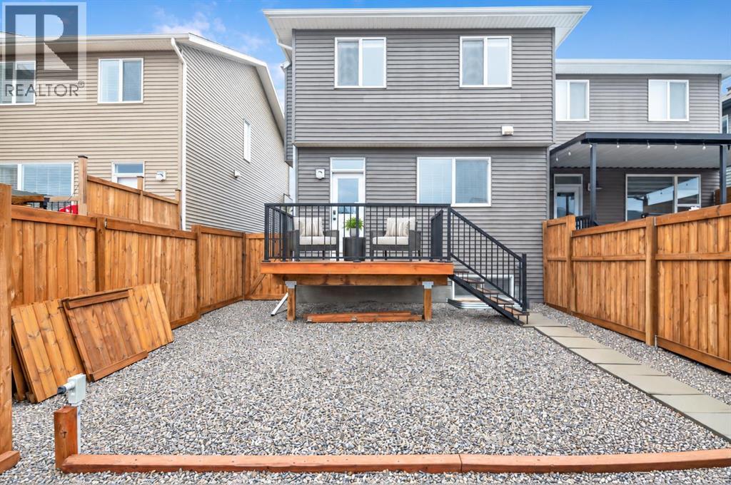 68 Wolf Gate, Okotoks, Alberta  T1S 5T9 - Photo 11 - A2329840