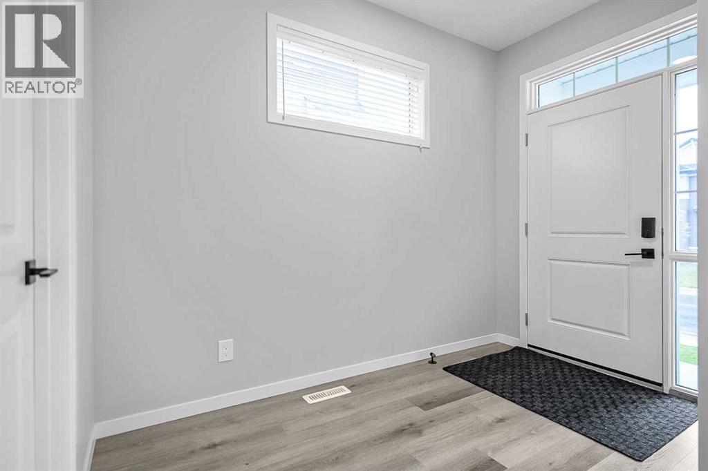 68 Wolf Gate, Okotoks, Alberta  T1S 5T9 - Photo 14 - A2329840