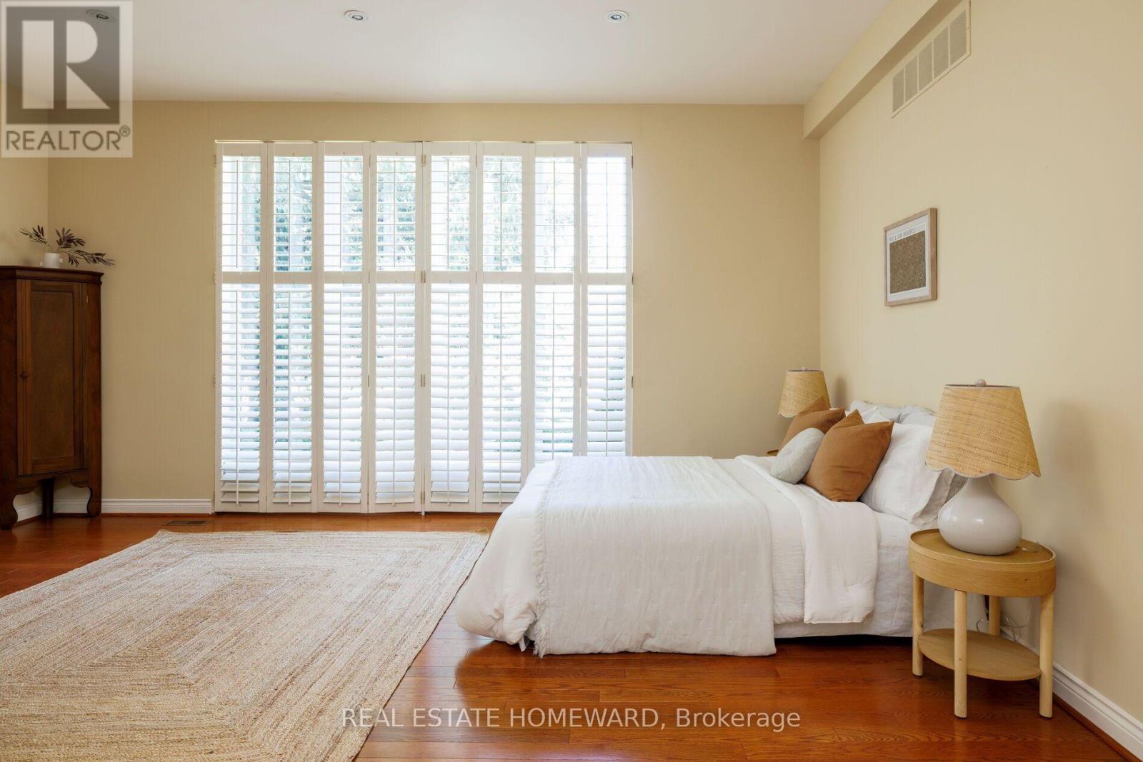 25 Talwood Drive, Toronto, Ontario  M3B 2P4 - Photo 18 - C13758336