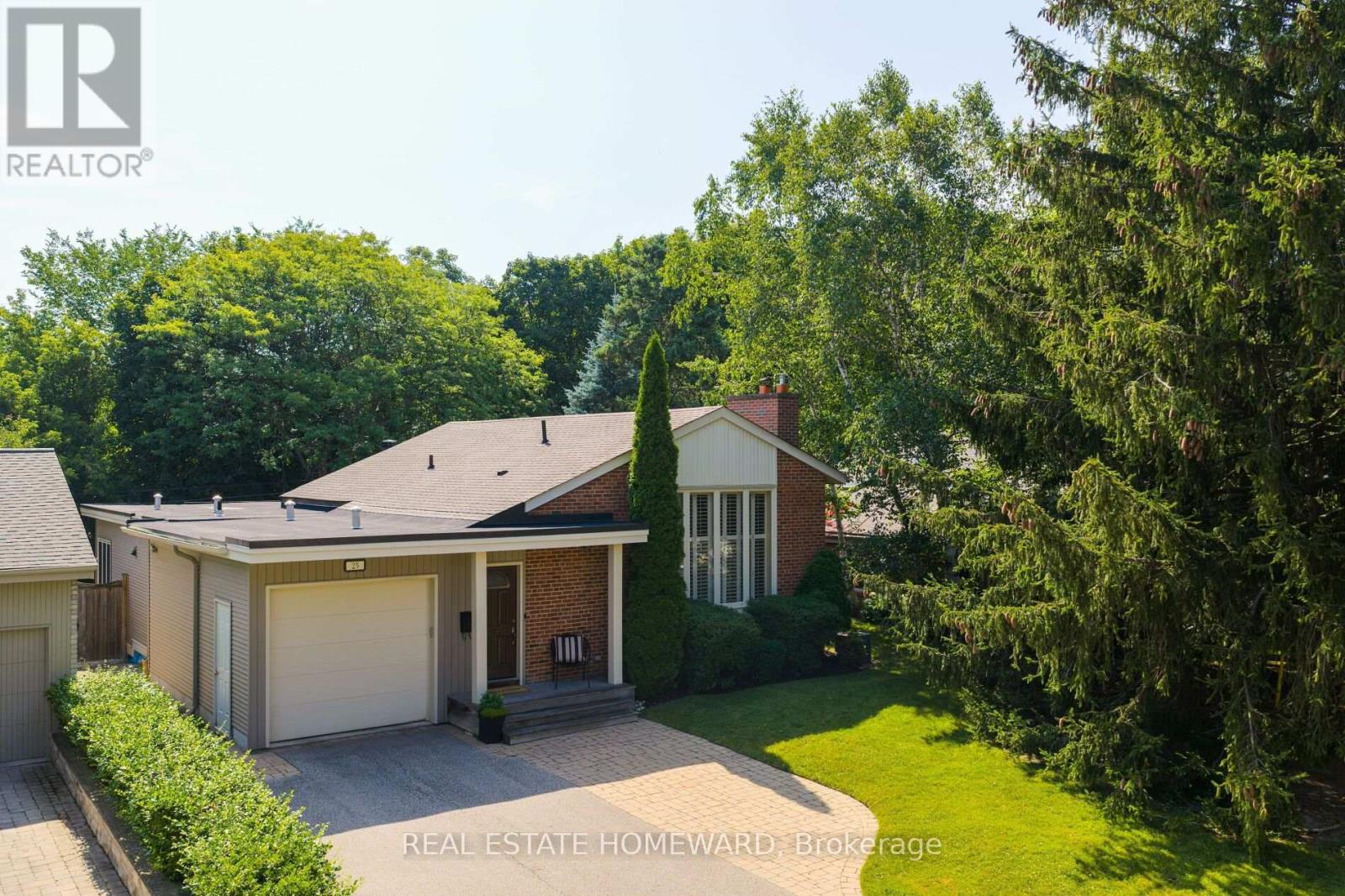 25 Talwood Drive, Toronto, Ontario  M3B 2P4 - Photo 2 - C13758336