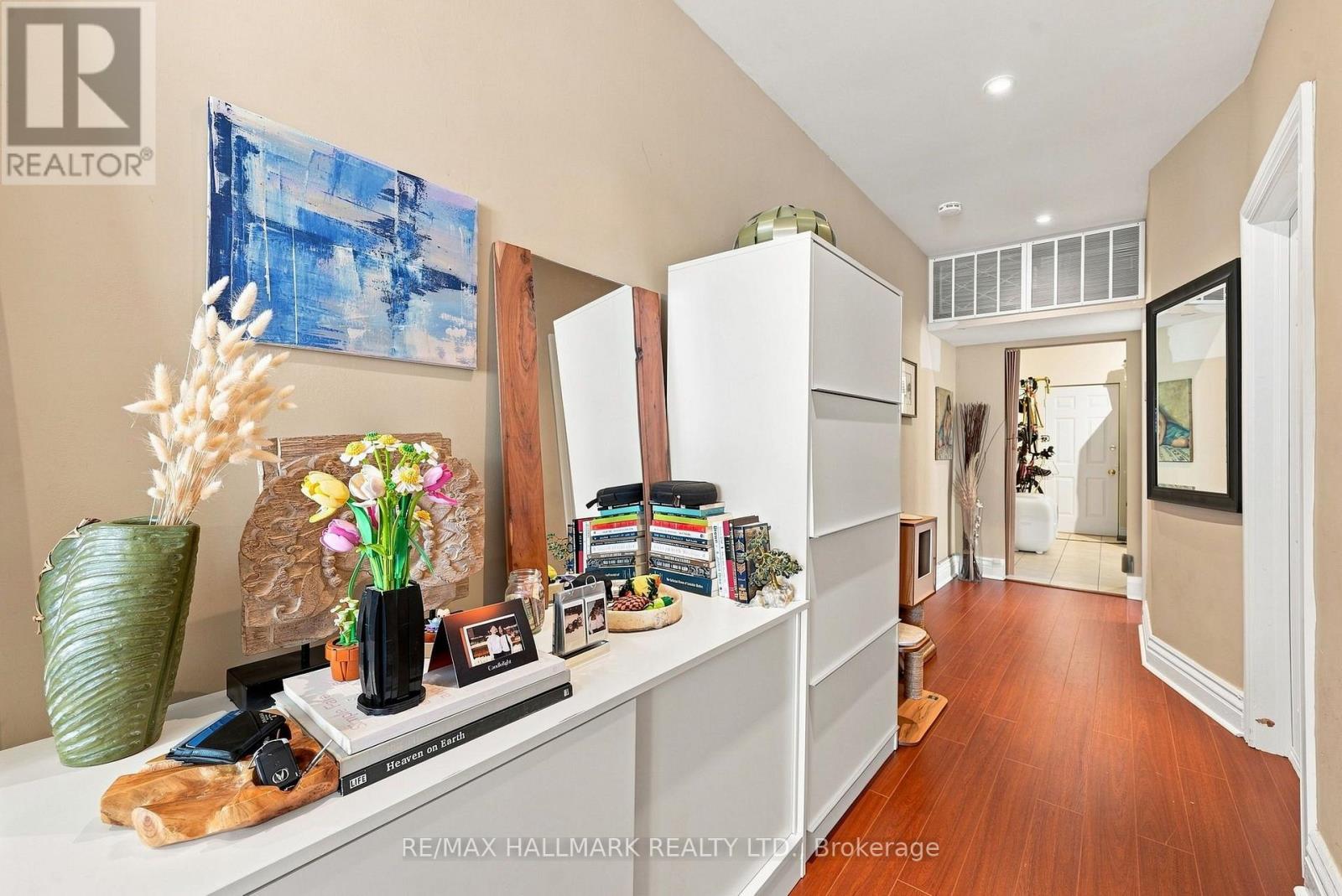 1568 Queen Street E, Toronto, Ontario  M4L 1E9 - Photo 24 - E13758286