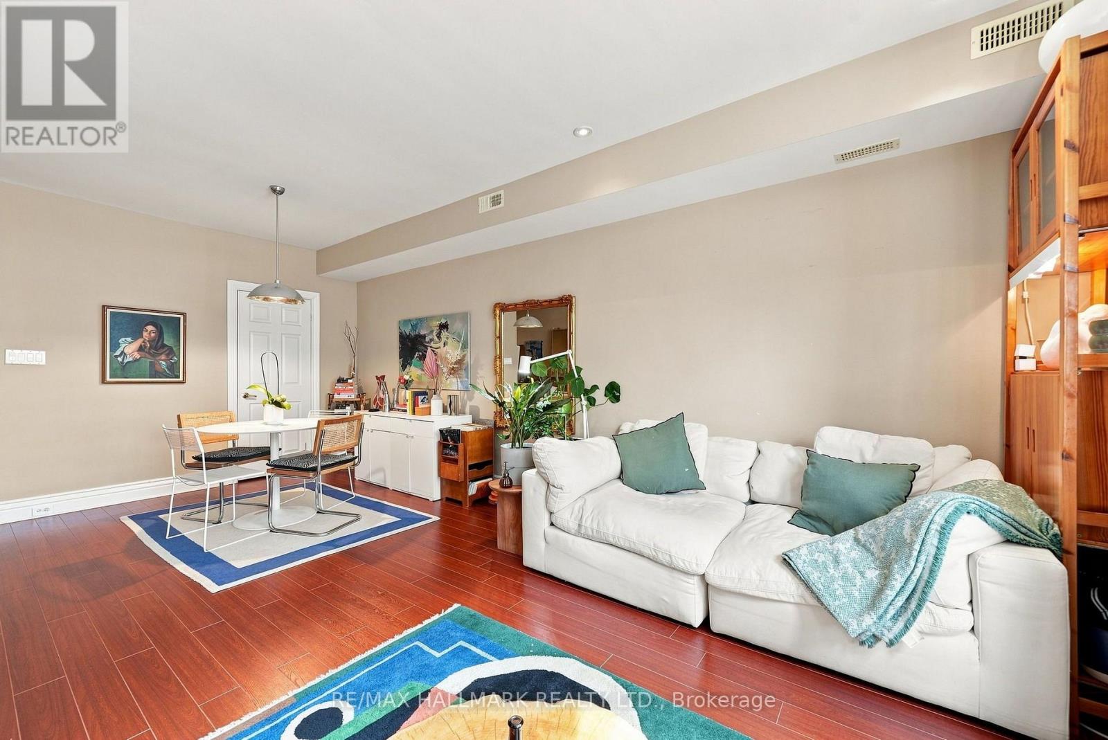 1568 Queen Street E, Toronto, Ontario  M4L 1E9 - Photo 29 - E13758286