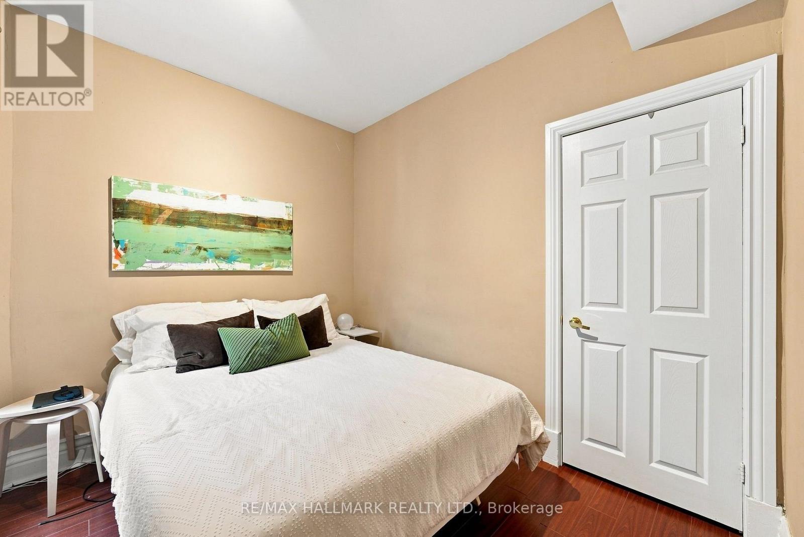 1568 Queen Street E, Toronto, Ontario  M4L 1E9 - Photo 36 - E13758286