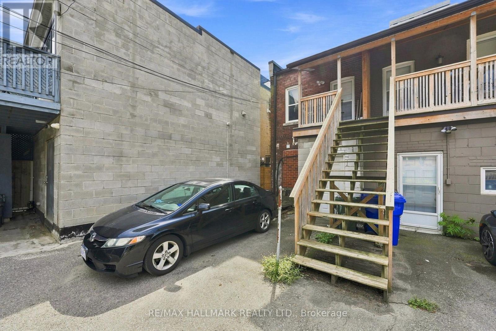 1568 Queen Street E, Toronto, Ontario  M4L 1E9 - Photo 45 - E13758286