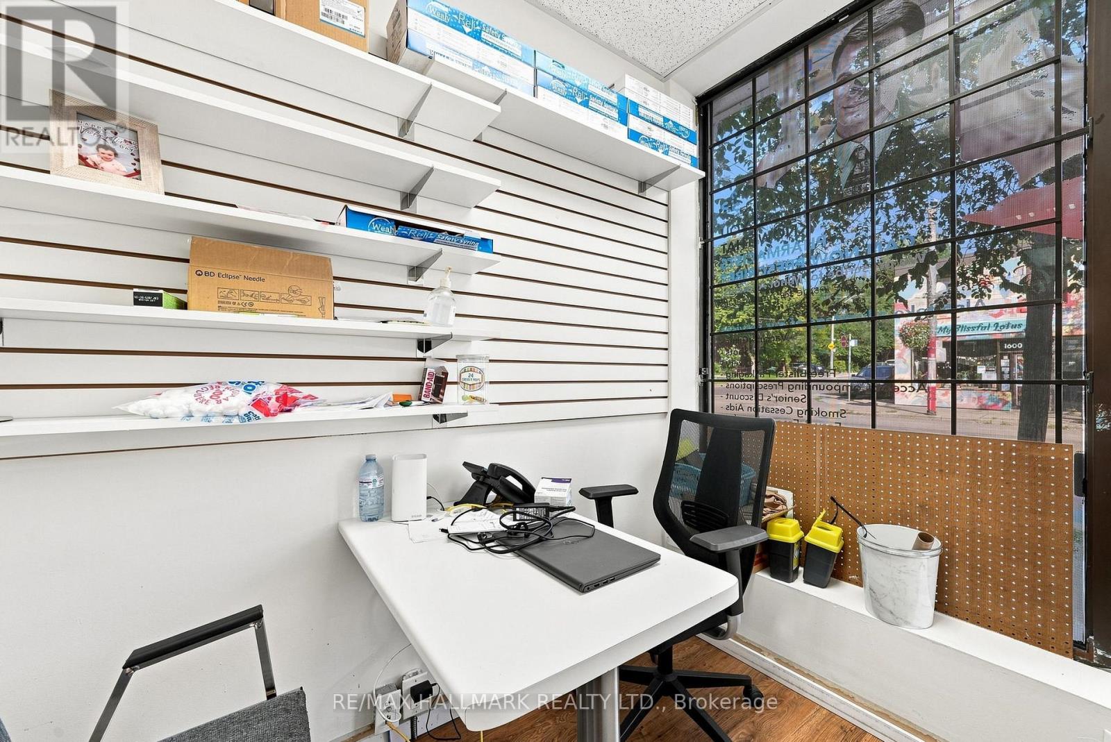1485 Gerrard Street E, Toronto, Ontario  M4L 2A4 - Photo 14 - E13758288