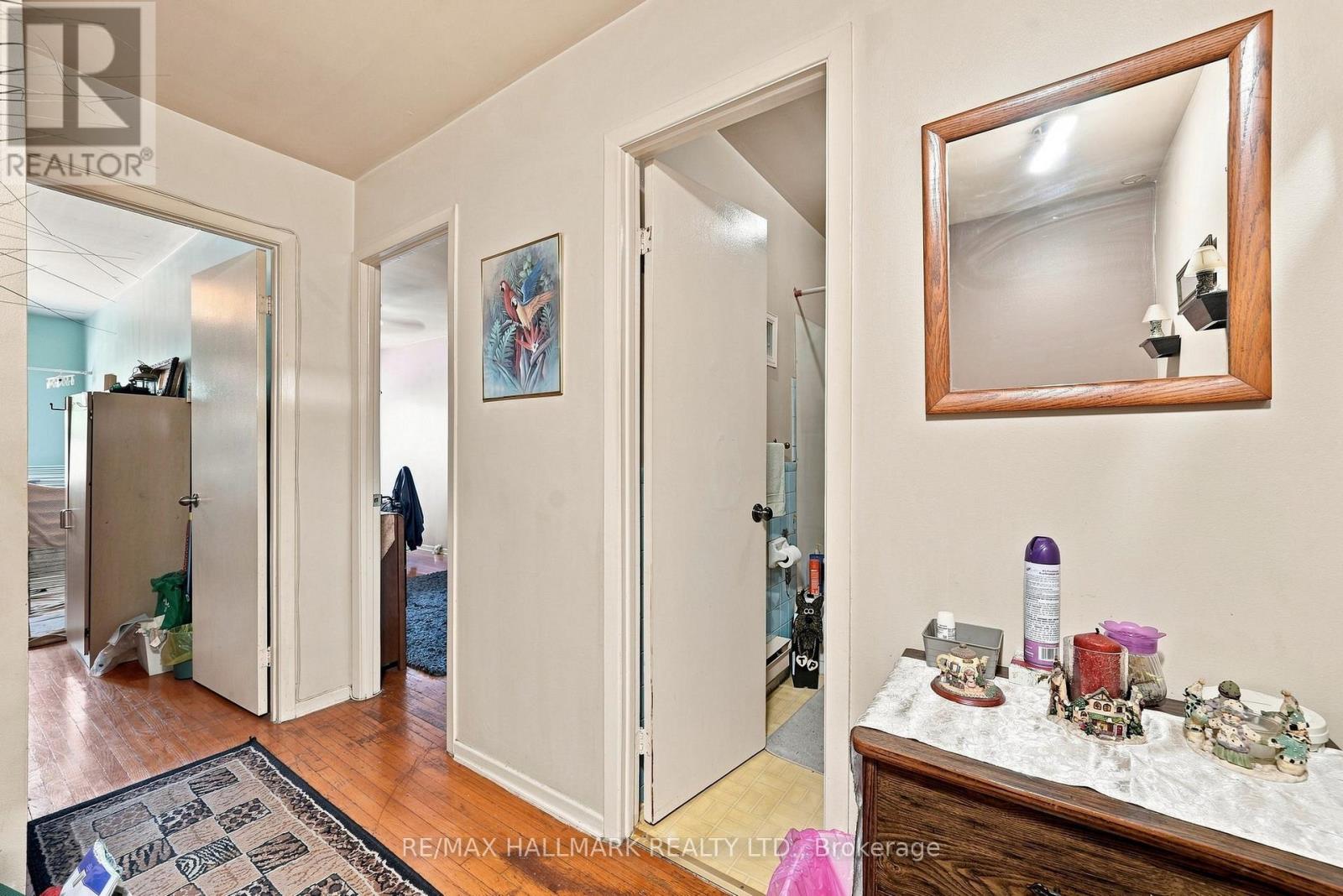 1485 Gerrard Street E, Toronto, Ontario  M4L 2A4 - Photo 23 - E13758288