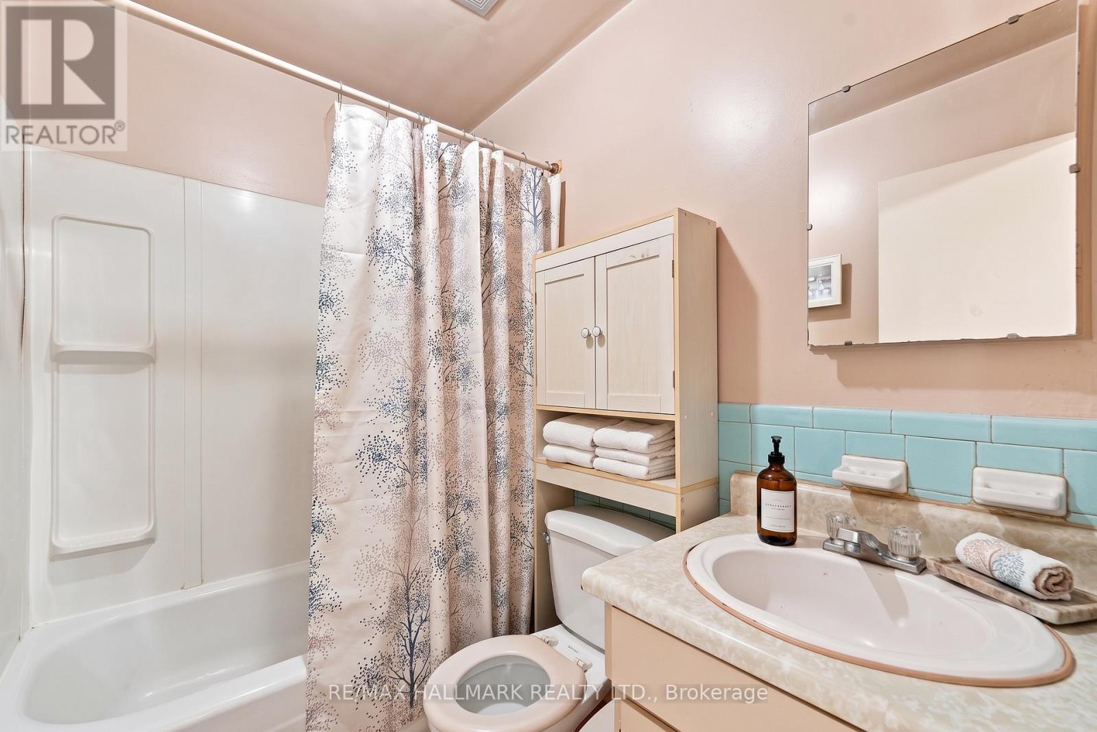 1485 Gerrard Street E, Toronto, Ontario  M4L 2A4 - Photo 26 - E13758288