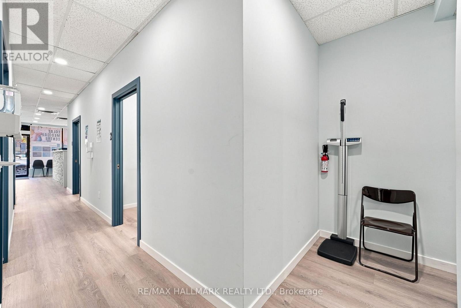 1487 Gerrard Street E, Toronto, Ontario  M4L 2A4 - Photo 10 - E13758290