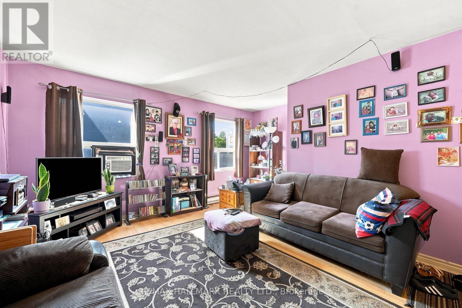 1487 Gerrard Street E, Toronto, Ontario  M4L 2A4 - Photo 25 - E13758290