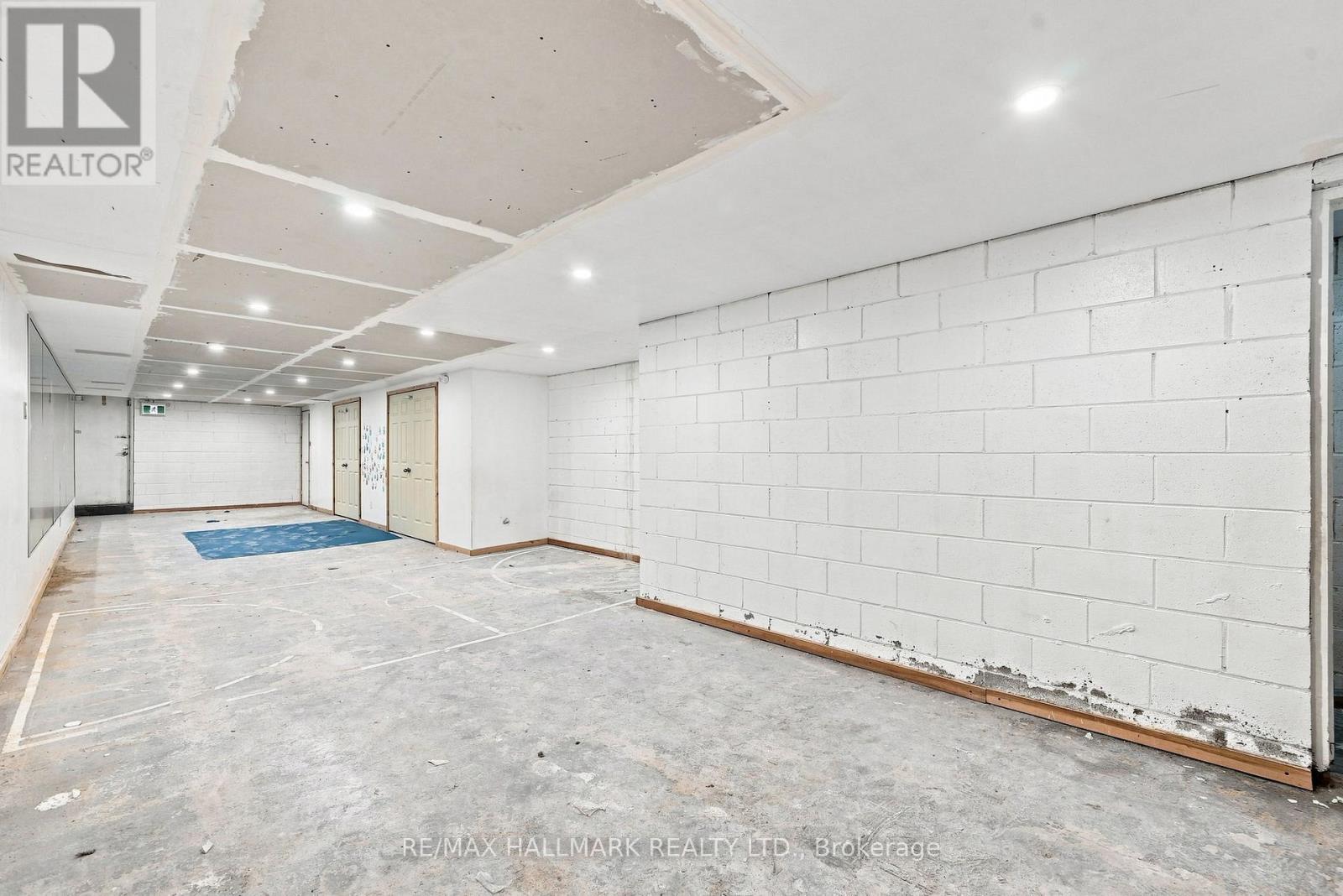 1487 Gerrard Street E, Toronto, Ontario  M4L 2A4 - Photo 35 - E13758290