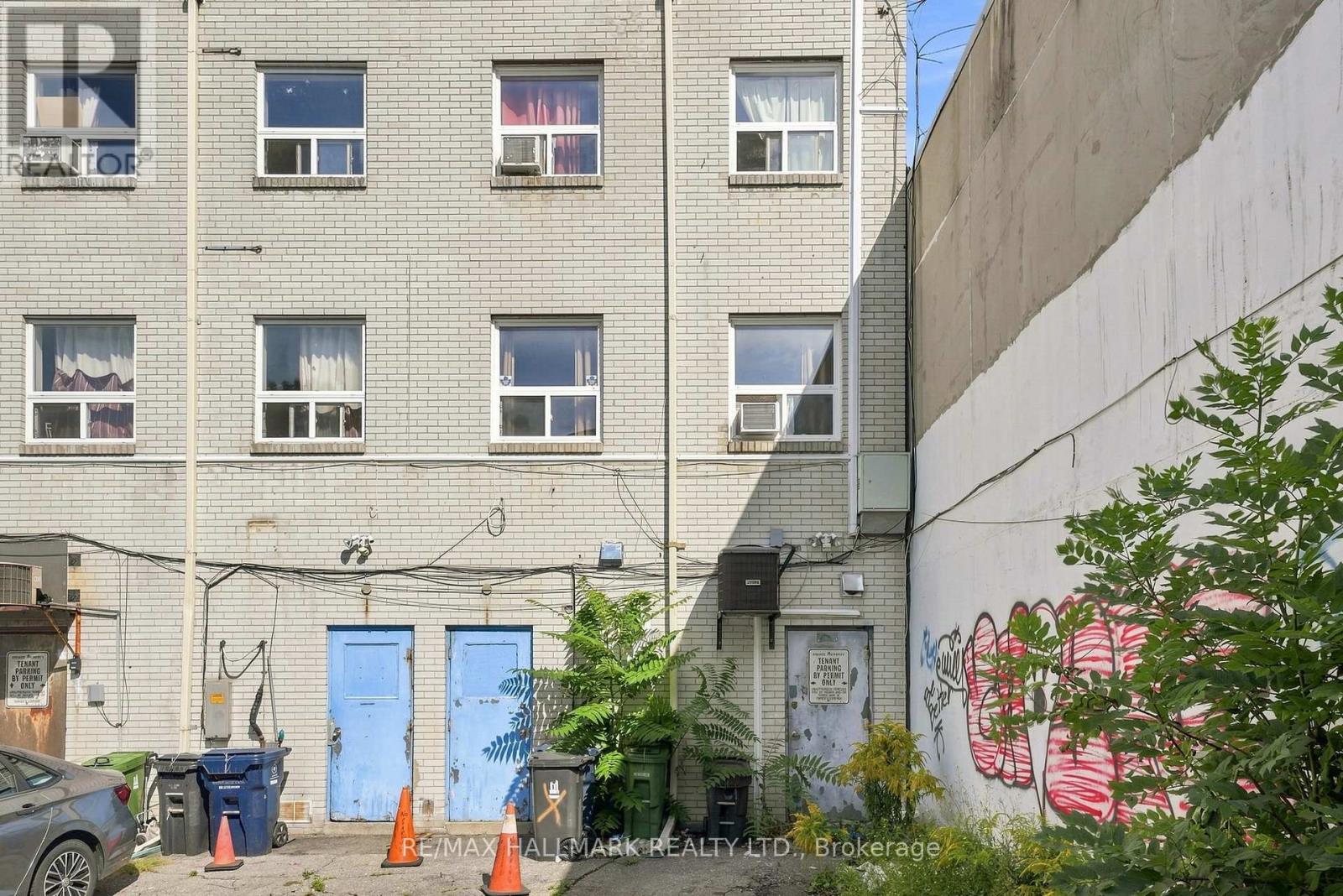 1487 Gerrard Street E, Toronto, Ontario  M4L 2A4 - Photo 43 - E13758290