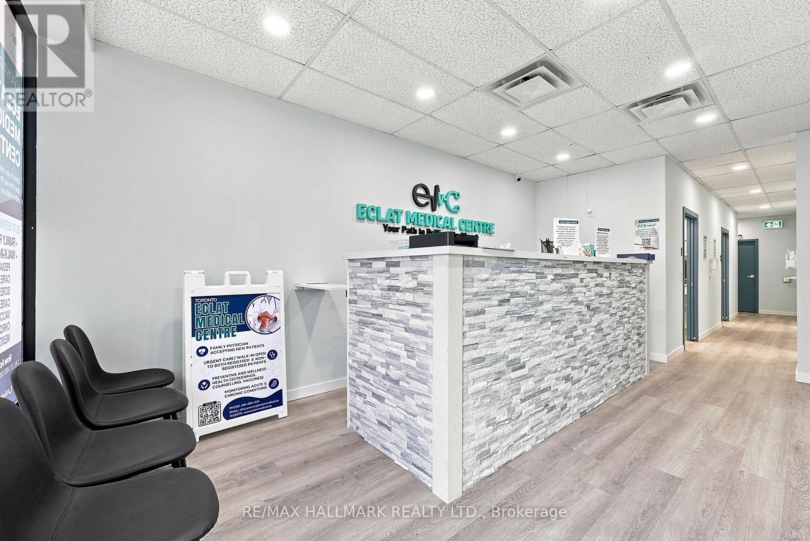 1487 Gerrard Street E, Toronto, Ontario  M4L 2A4 - Photo 7 - E13758290